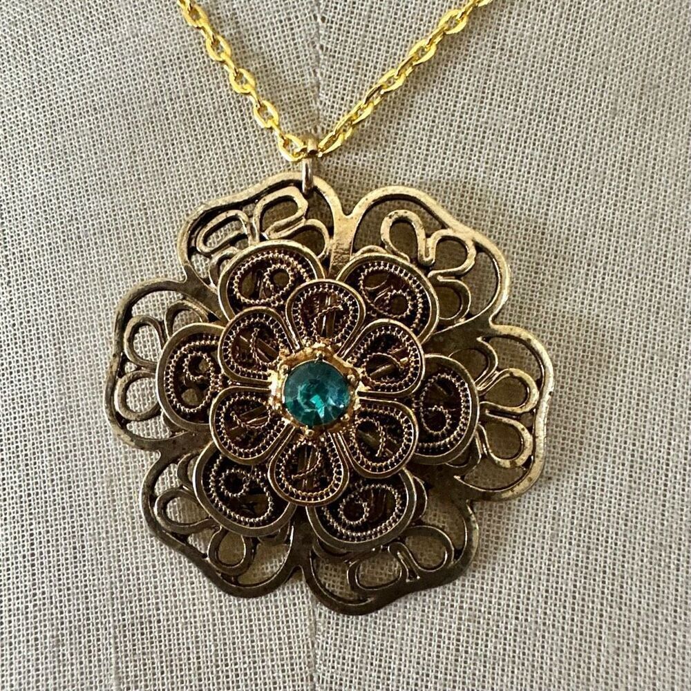 Filigree Flower Pendant Necklace with blue center